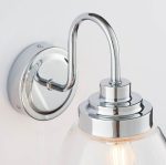 Hampton Wall Light IP44 - Image 4