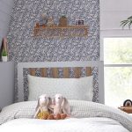Laura Ashley Libby Purple Wallpaper - Image 6